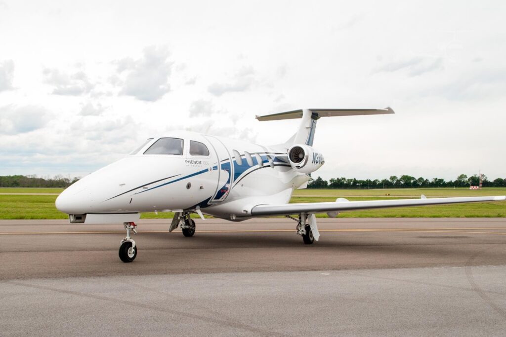 2015 Embraer Phenom 100E photo 1