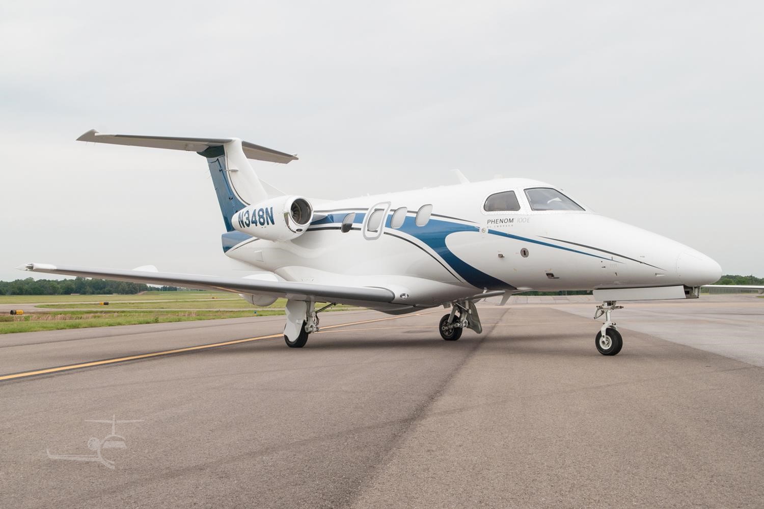 2015 Embraer Phenom 100E exterior for sale